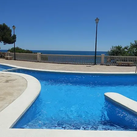 Beachfront, Pool, Air Conditioning, 3 Bedrooms, Sea View Peñíscola