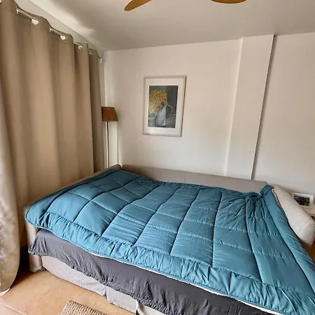 Beachfront, Pool, Air Conditioning, 3 Bedrooms, Sea View 아파트 Peñíscola