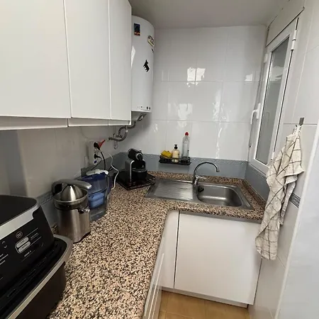 Beachfront, Pool, Air Conditioning, 3 Bedrooms, Sea View 아파트 Peñíscola