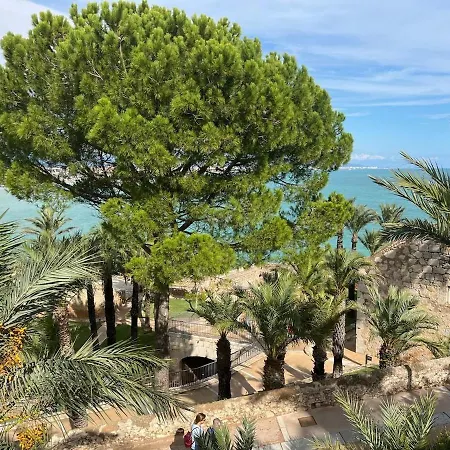 아파트 Beachfront, Pool, Air Conditioning, 3 Bedrooms, Sea View Peñíscola
